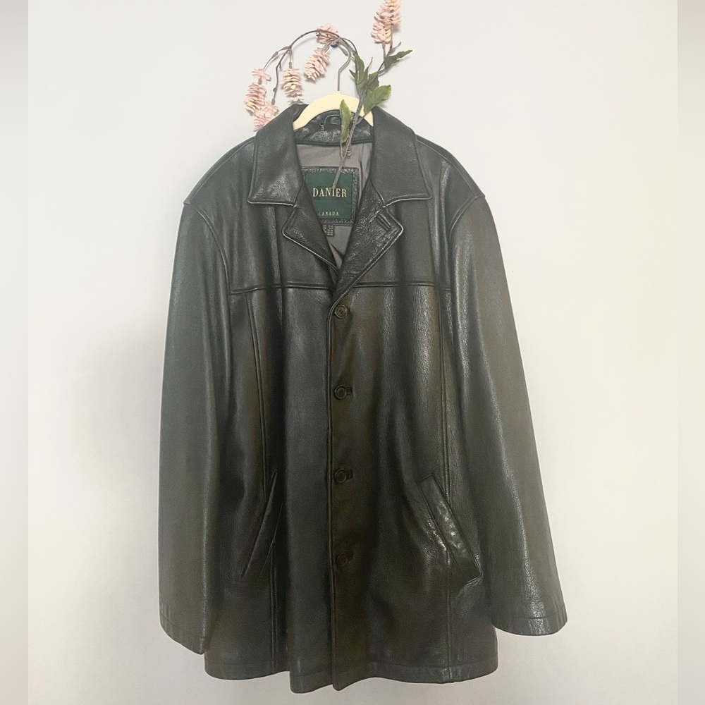 Classic Men’s leather jacket